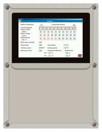Der Regler mit dem Touchdisplay wird in einem robusten.......