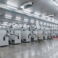 Auch für den Einsatz in Gewerbe- und Industriegebäuden ist IVR EC bestens vorbereitet.<br />Bild: Helios Ventilatoren