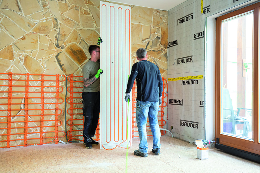 2. ModulPlatten an der Unterkonstruktion montieren.