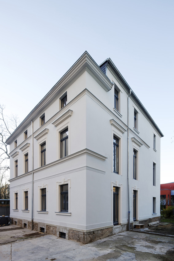 Aufgrund der denkmalgeschützten Fassade wurde diese...