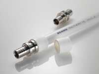 Das neue fünfschichtige Metall-Kunststoff-Verbundrohr RAUTHERM ML eignet sich für zahlreiche Verlegesysteme im Wohn- und Objektbau.