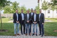 Das neue Vertriebsleitungsteam setzt sich zusammen aus (v.l.n.r.) Olaf Kurek (Regionalleiter Mitte/Süd-West), Benjamin Klasen (Bereichsleiter Vertriebsinnen- und Außendienst), Ulrich Lenz (Abteilungsleiter Außendienst), Daniel Weniger (Regionalleiter Ost), Jörg Tollhausen (Regionalleiter West/Nord) sowie Stefan Fischer (Geschäftsführer).<br />Bild: Systemair<br />