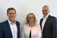 Von links nach rechts: Stefan Bollendorf, Andrea Heiner-Kruckas Bild: CONTI Sanitärarmaturen GmbH/CONTI+