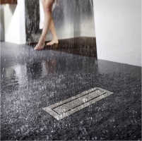 <b>Komfortabel:</b> Bodengleiche Duschen mit Kurzrinne.......