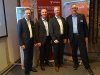 Die Referenten des Forums Trinkwasserhygiene von links nach rechts: <br />Dipl.-Ing. (FH) Olaf Kruse, Produktmanager REHAU AG+Co, Erlangen, Dipl.-Ing. (FH) Oliver Steffens, Leiter Anwendungstechnik, SCHELL GmbH & Co. KG, Olpe, Dipl.-Ing. Stefan Lütje, Produktmanager Trinkwasser, Danfoss GmbH, Hamburg und Prof. Dr.-Ing. Franz-Peter Schmickler, FB Energie, Gebäude, Umwelt, FH Münster.<br />Bild: Danfoss