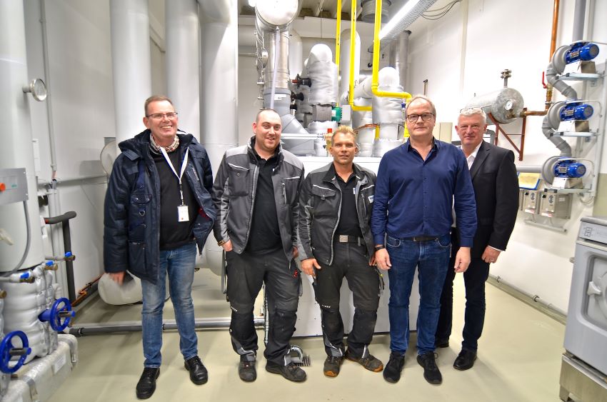 Die baubeteiligten Projektmitarbeiter (v.l.n.r.): Lars...