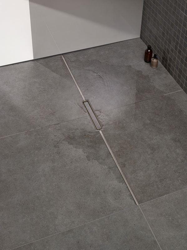 Dallmer hat sein DallFlex-System um zwei neue Duschrinnen...