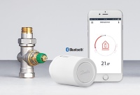 Dynamisches Duo: Zusammen sind das druckunabhängige, voreinstellbare Ventilgehäuse RA-DV und der elektronische Thermostat Danfoss Eco unschlagbar, wenn es ums Sparen von Heizenergie geht. Weitere Informationen und Tipps, wie sich Heizungsanlagen im Bestand optimieren lassen, finden sich auf <a href="http://www.hydraulischer-abgleich.de/"target="_blank">www.hydraulischer-abgleich.de</a> im Internet.<br />Bild: Danfoss<br />