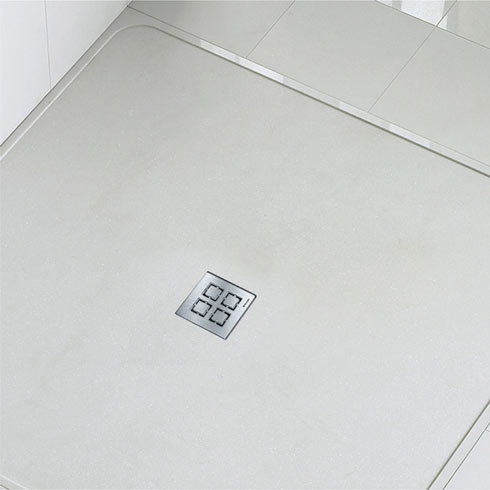 Schicke Fußnote im Bad: Mit der Designabdeckung Cut...