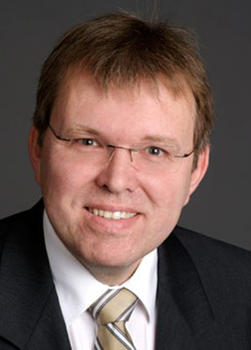 Die Raab-Gruppe holt sich mit Dirk Schmidt einen Spezialisten...