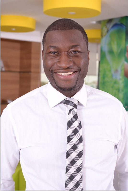 Fua Nipah, President and General Manager der Business...