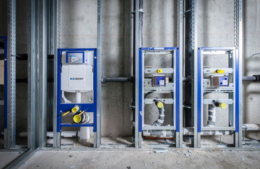 Das Vorwand-Installationssystem Geberit Duofix macht...