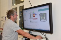 Mit der Planungssoftware Geberit ProPlanner wird bei MCP Fertigungstechnik die genaue Anzahl der benötigten Bauteile errechnet und über den Großhandel bestellt.