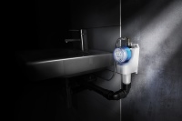Die Geberit Hygienespülung Rapid ist eine schnelle Lösung bei temporärer Stagnation im Trinkwassersystem. Sie lässt sich leicht ein- und ausbauen und intuitiv bedienen.<br />Bilder: Geberit