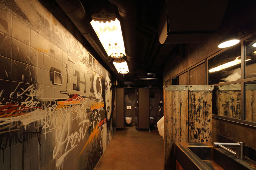 Der Vintage-Industrial-Look des neu gestalteten Qmuh...