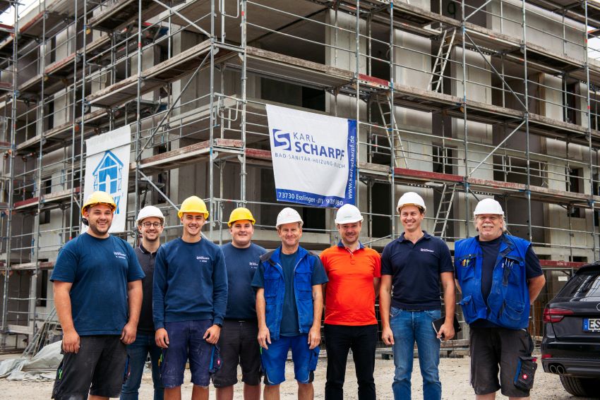 Ein achtköpfiges Team des Fachbetriebs Karl Scharpf...