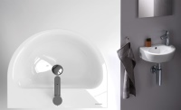 Modern, klar und mit runder Optik – der neue Waschtisch der Badserie Geberit Renova punktet mit zeitgemäßem Design sowie gerader Seitenführung und kommt ganz ohne Ecken und Kanten aus.