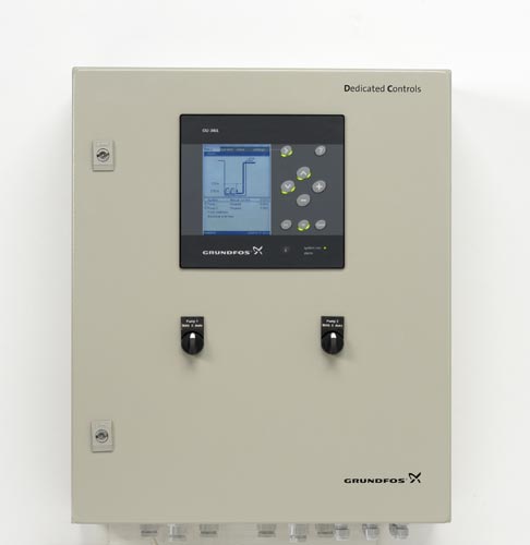 Die Baureihe Dedicated Controls im Schaltschrank. Fotos:...