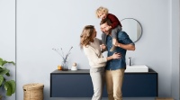 Bereit für ein smarteres Leben: Berührungslose Armaturen von HANSA machen den Alltag hygienischer, sicherer und komfortabler. <br />Bild: Hansa Armaturen 