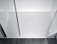 Neben der Farbe Weiß ist die Steinoptik außerdem in den Farben Steingrau, Anthrazit und Sandstein bei HSK erhältlich. Der moderne matte Look der Duschwannen macht jedes Badezimmer zu einem optischen Highlight.<br />Bild: HSK