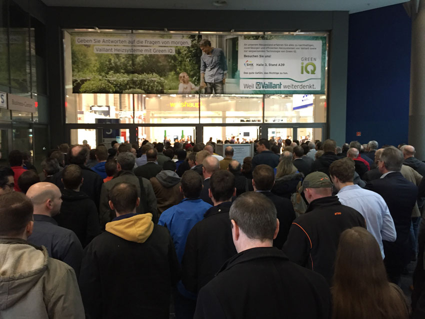 Andrang bei der SHK Essen. Bild: Redaktion / Aue