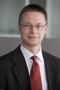 Dr. Kai Schiefelbein, Geschäftsführer für den Bereich Technik bei STIEBEL ELTRON. Foto: Stiebel Eltron