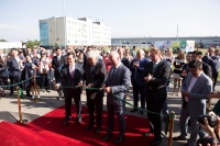 Erfolgreiche Expansion (v.l.n.r.): Erlan Khairov (Leiter des Investitionsausschusses im Ministerium für Investition und Entwicklung), Amandyk Gabbasovich Batalov (Gouverneur der Region Almaty), Jens Dallendörfer und Christian Kruse (beide Wilo) eröffneten in einer feierlichen Zeremonie die neue Wilo-Tochtergesellschaft in Kasachstan.<br />Bild: WILO