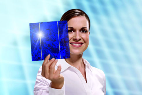 Als Weltleitmesse präsentiert die Intersolar inzwischen...