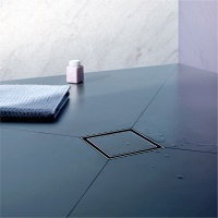 Dezente Optik: Mit dem befliesbaren Ablauf TistoStone von Dallmer wird die Dusche zum Spa-Boden.