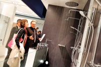 In Halle 3.0, Stand C15, stellt der Badspezialist HSK.......
