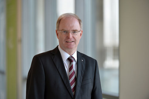 Der neue Chief Executive Officers  (CEO) bei Viessamnn...