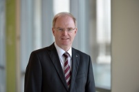 Der neue Chief Executive Officers  (CEO) bei Viessamnn.......