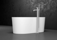 Besonders stylish ist KWC BEVO als Freestand-Säule: Hier kommt ihre schlanke, moderne Gestaltung besonders gut zur Geltung – die passende Lösung für freistehende Badewannen. 