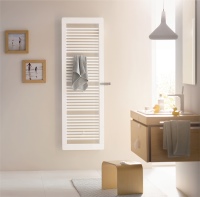 Der neue Credo plus besticht mit eleganter Rahmenoptik und Thermostatkopf in bedienfreundlicher Höhe. <br />Bild: Kermi