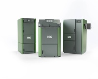 Die innovative Fernzündung ist in Verbindung mit der HDG Anzündautomatik und der HDG Control XL mit 7-Zoll-Touch-Display für die Scheitholzkessel HDG F (20-50 kW), HDG Euro (30-50 kW) und HDG H (20-30 kW; optional mit Ölbrenner erweiterbar) verfügbar.<br />Bilder: HDG Bavaria