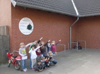 „Da oben soll Sonne hin!“ Die Mäusegruppe der Emmaus-Kita.......