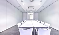 Die neue VRV IV Heat Recovery liefert optimalen Komfort, niedrige Energiekosten und geringe CO2-Emissionen für Gewerbegebäude.<br />Bild: DAIKIN