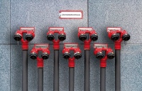 Brandschutz ist unverändert wichtig, gerade in betagten Gebäuden, und muss allein schon aus versicherungstechnischen Gründen umgesetzt werden. Daran ändert auch die Corona-Pandemie nichts, sodass die Grundnachfrage für SANHA-Rohrleitungssysteme ungebrochen bleibt.<br />Bild: SANHA