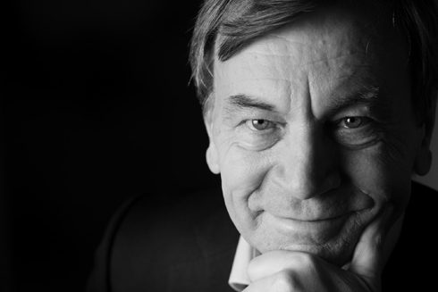 Prof. Manfred Hegger ist einer der Referenten beim...