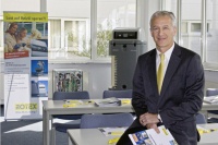 Schulungsleiter Marc Behrens im Schulungsraum am Standort Güglingen
