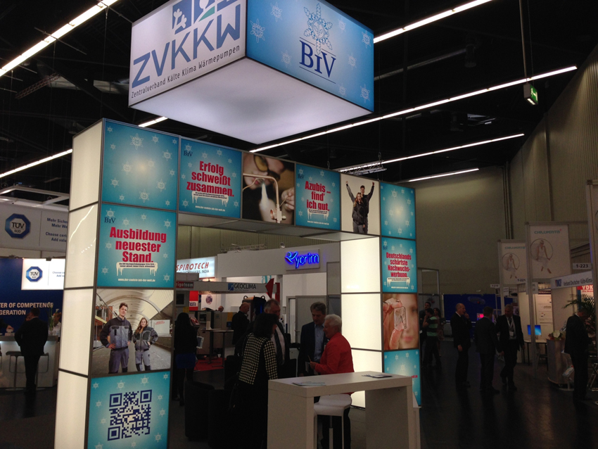 Der gemeinsame Messestand von ZVKKW und BIV mit dem...