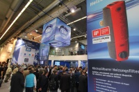Die Firma SYR Hans Sasserath GmbH & Co. KG freut sich über eine erfolgreich verlaufene ISH 2015. Mit seinen Produktneuheiten wie dem Ionentauscher LEX Plus 10 Connect oder dem Heizungsfilter HF 3415 bietet das Korschenbroicher Unternehmen innovative Entwicklungen. Bild: SYR <br />