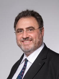 Mihai Demian ist ausgebildeter Elektroingenieur und Messtechniker. Er verstärkt das PYD-Thermosysteme in der wichtigen Vertriebsarbeit im Westen Nordrhein-Westfalens.<br />Bilder: PYD-Thermosysteme