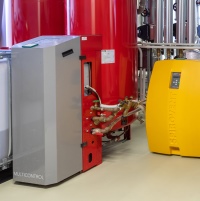 Stabilität und Betriebssicherheit in der Heizungsanlage eines Unternehmens: Die SpiroPress-Druckhaltung im Zusammenspiel mit Vakuumentgasung liefert beste Ergebnisse. <br />Bild: Spirotech, Helmond/Düsseldorf