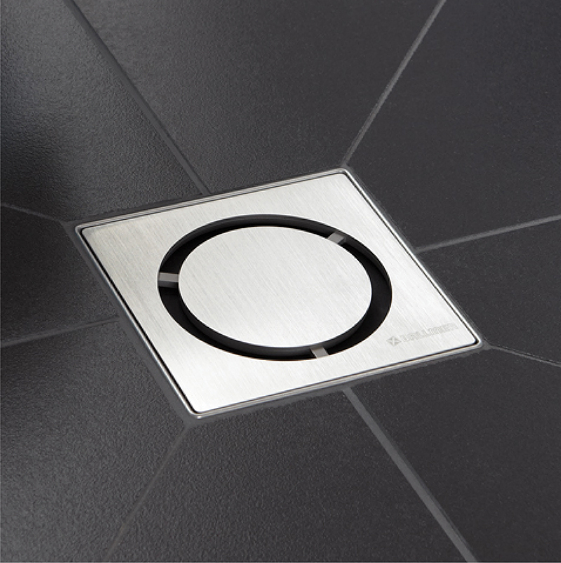 <b>Elegant:</b> Als Abdeckung kann alternativ der Designrost...