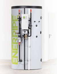 Die richtige Auslegung und der effiziente Einsatz von Pufferspeichern sind von essenzieller Bedeutung für die Leistungsfähigkeit und Wirtschaftlichkeit von Nahwärmenetzen. Wie das geht, zeigen die Spezialisten von ENERPIPE im Rahmen der ENERPIPE Schulungen rund um das Thema Pufferspeichersysteme in Kleinst-Nahwärmenetzen.<br />Bild: ENERPIPE GmbH