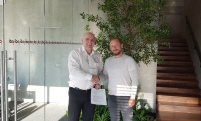 Jürgen Zastrow, Leiter Vertrieb RMB/ENERGIE GmbH (links).......