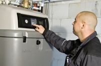 Dank optimierter Hydraulik arbeitet die HPSU compact.......