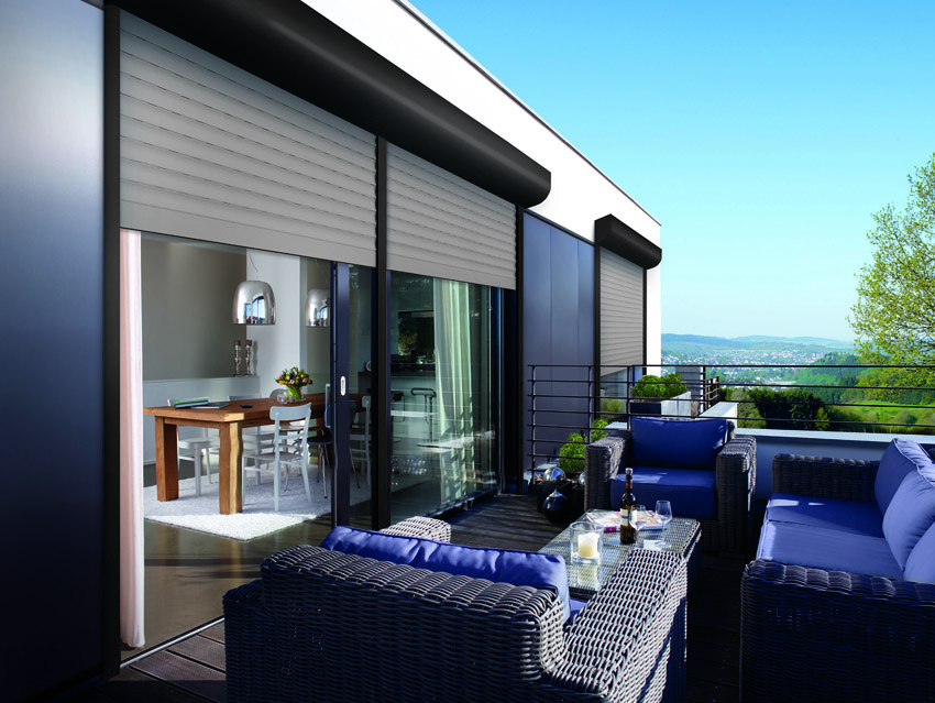 Rademacher Balkon mit RolllädenBild: Rademacher Geräte-Elektronik...