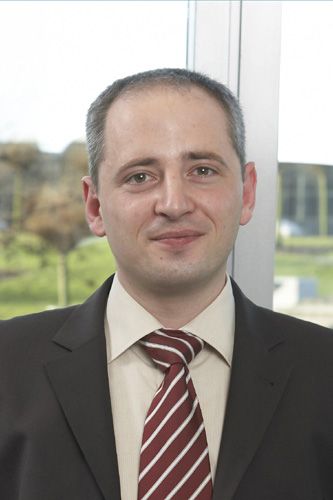 Tobias Ramrath ist kürzlich von Vertriebsleiter Peter...